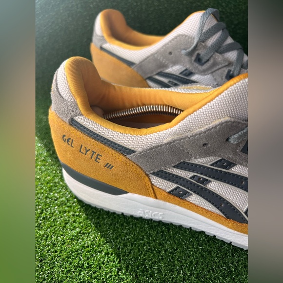 Gel Lyte 3 OG "Sunflower" sneakers. Very clean, worn a few times. - Picture 5 of 12